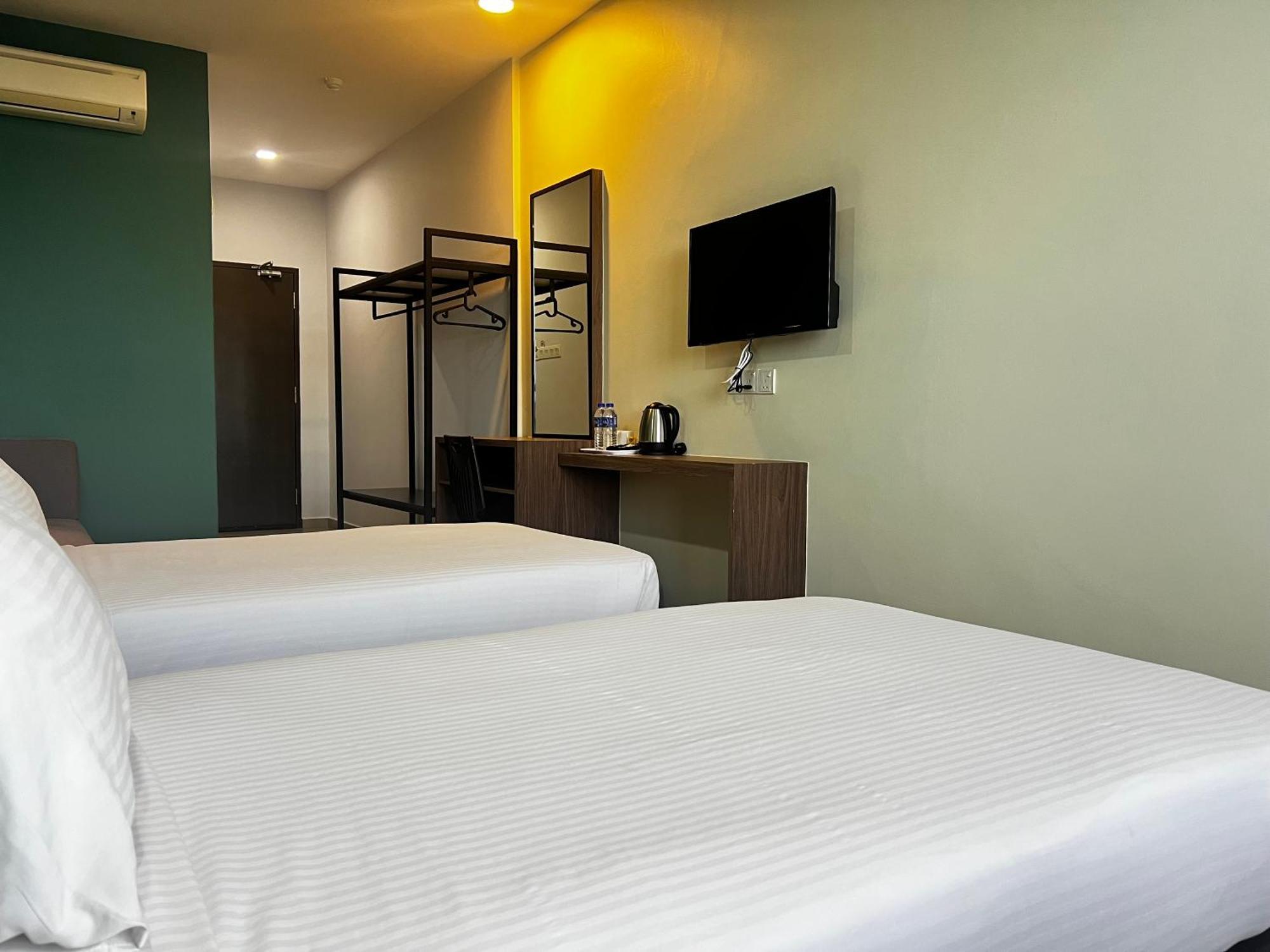 Sin Lien Hotel Keluang Kültér fotó
