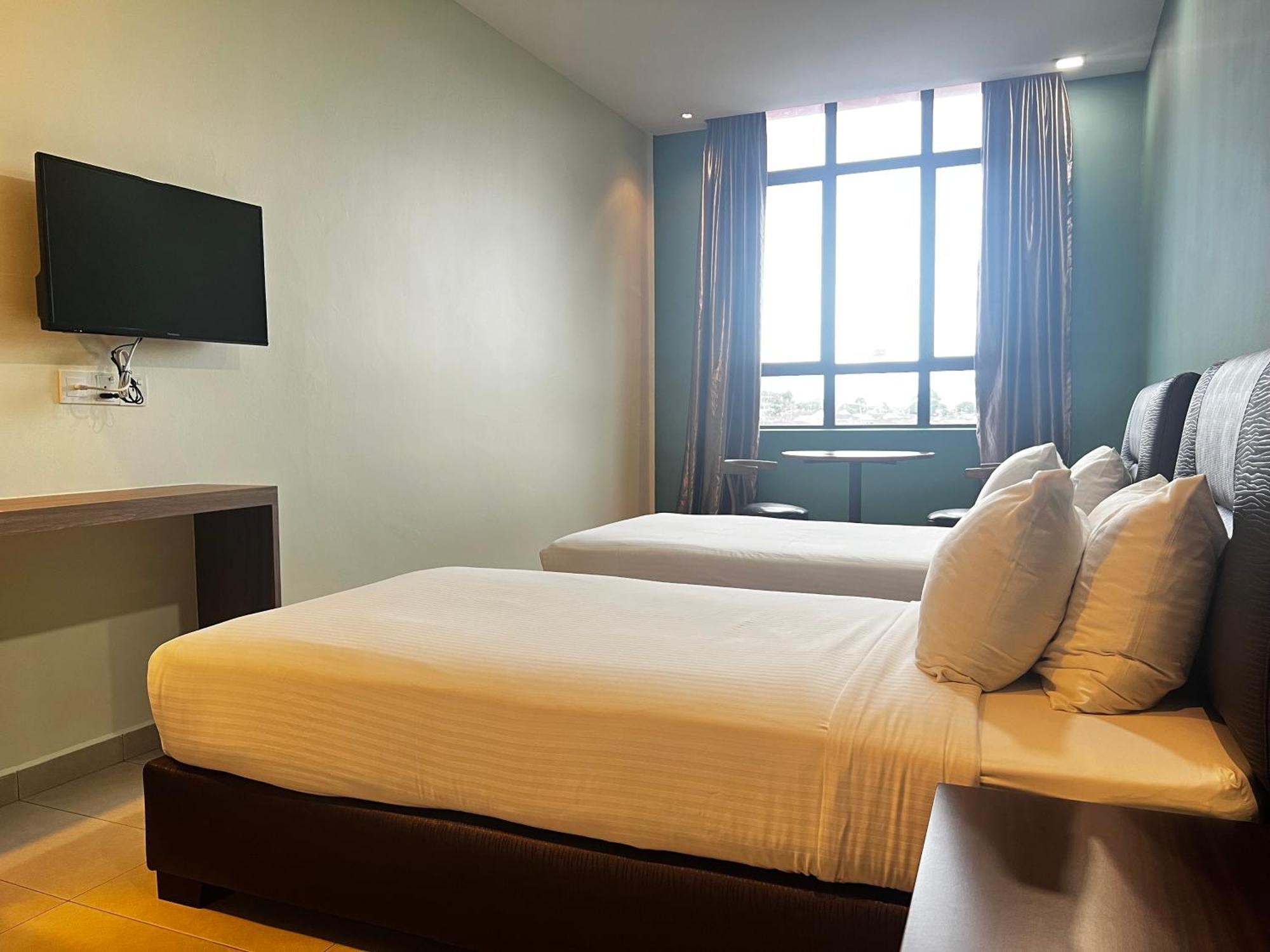 Sin Lien Hotel Keluang Kültér fotó