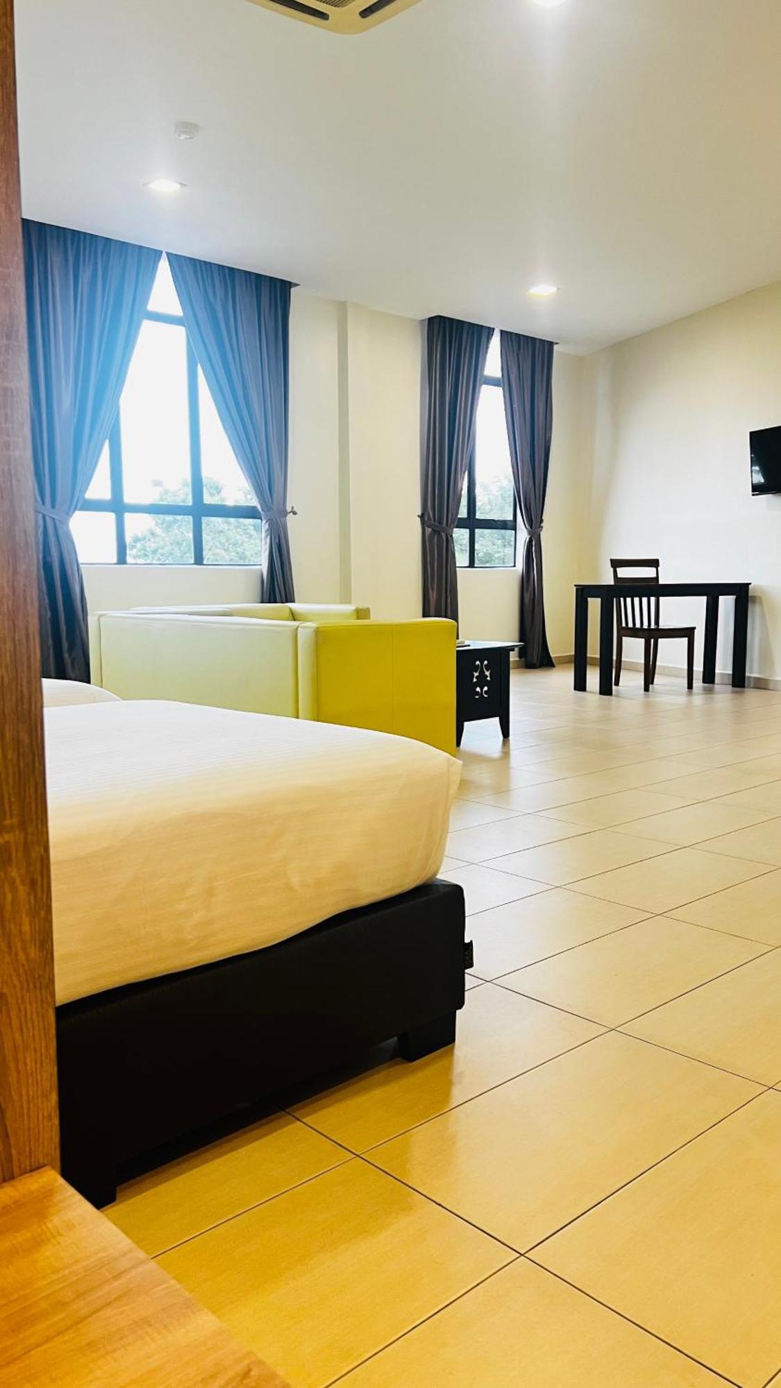 Sin Lien Hotel Keluang Kültér fotó