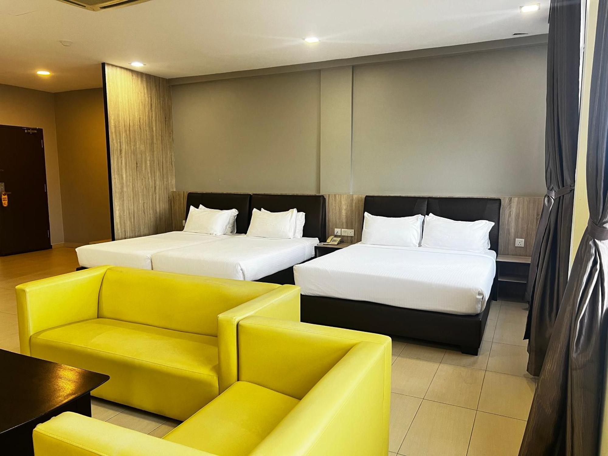 Sin Lien Hotel Keluang Kültér fotó
