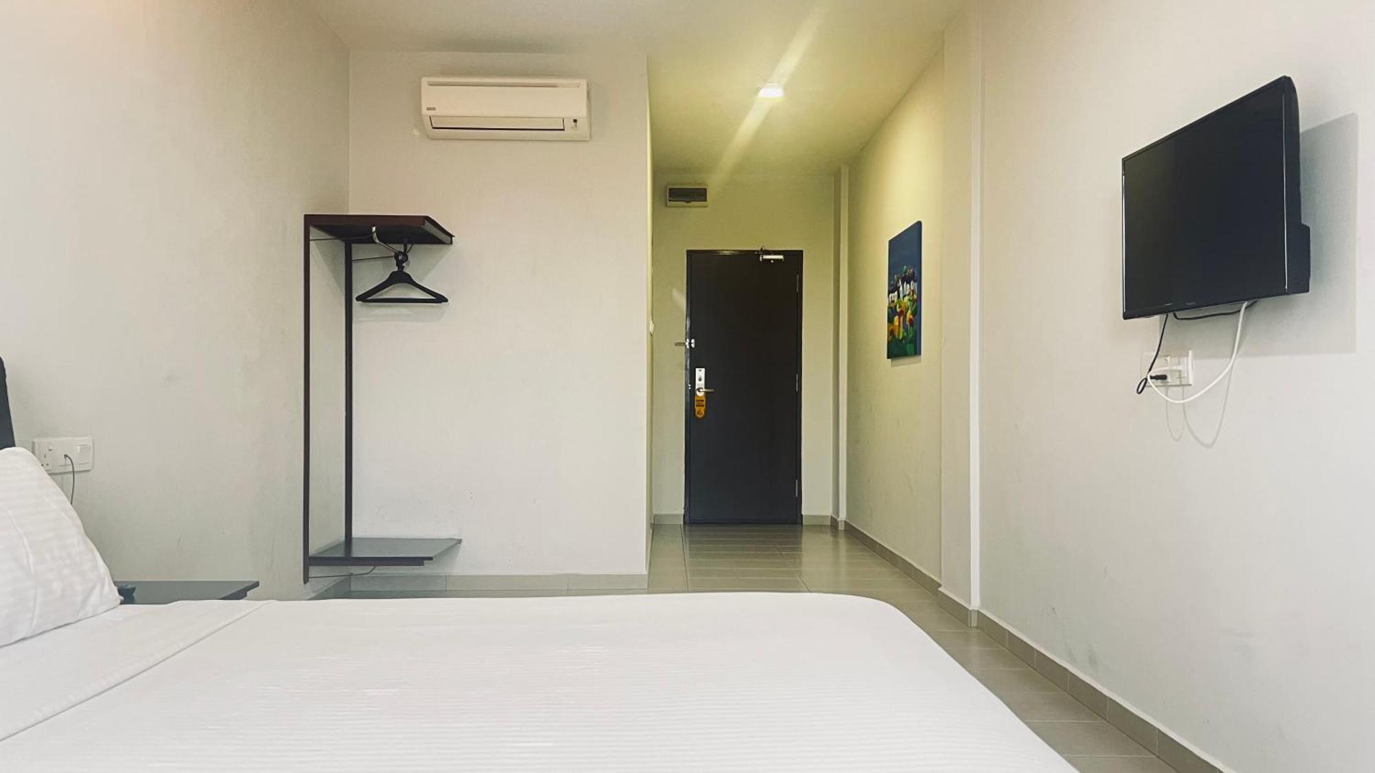 Sin Lien Hotel Keluang Kültér fotó