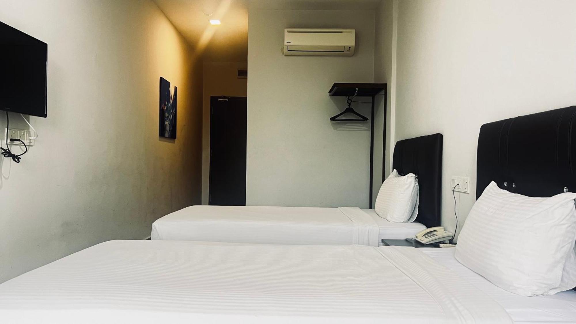 Sin Lien Hotel Keluang Kültér fotó