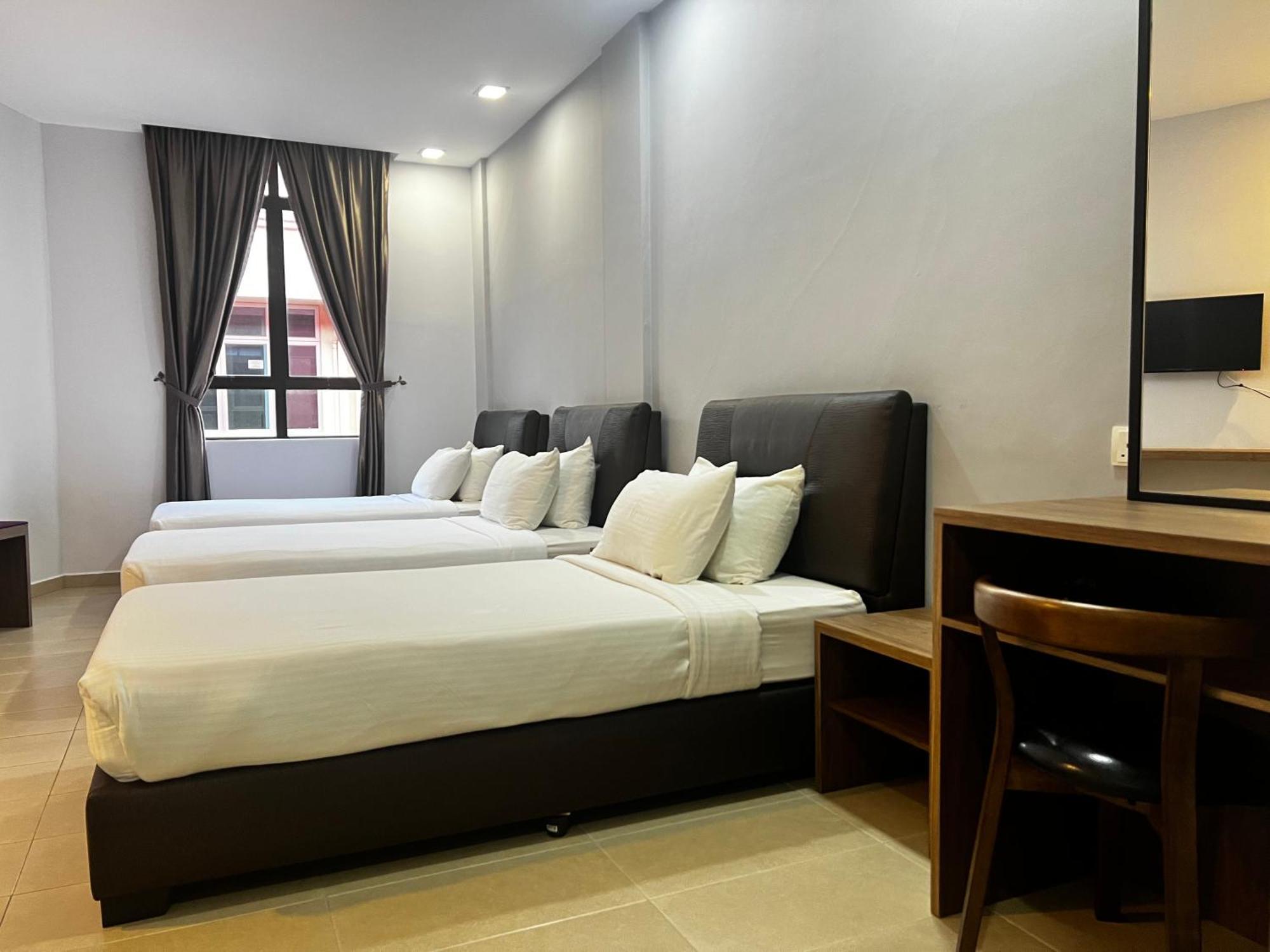 Sin Lien Hotel Keluang Kültér fotó